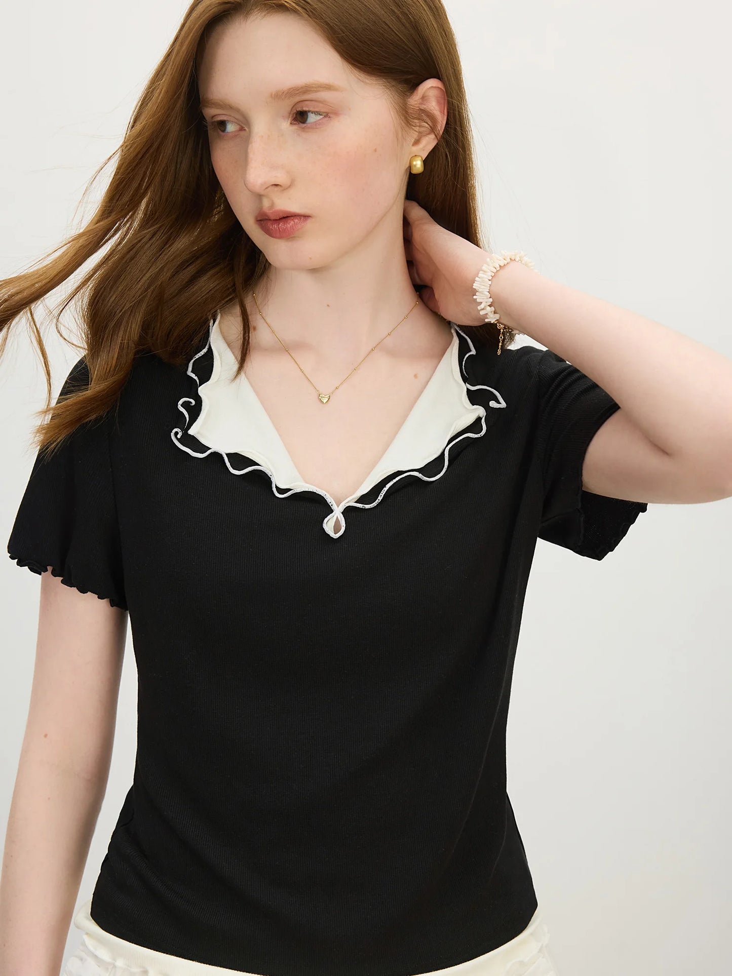 Black Ruffle Collar Fitted Knit Tee