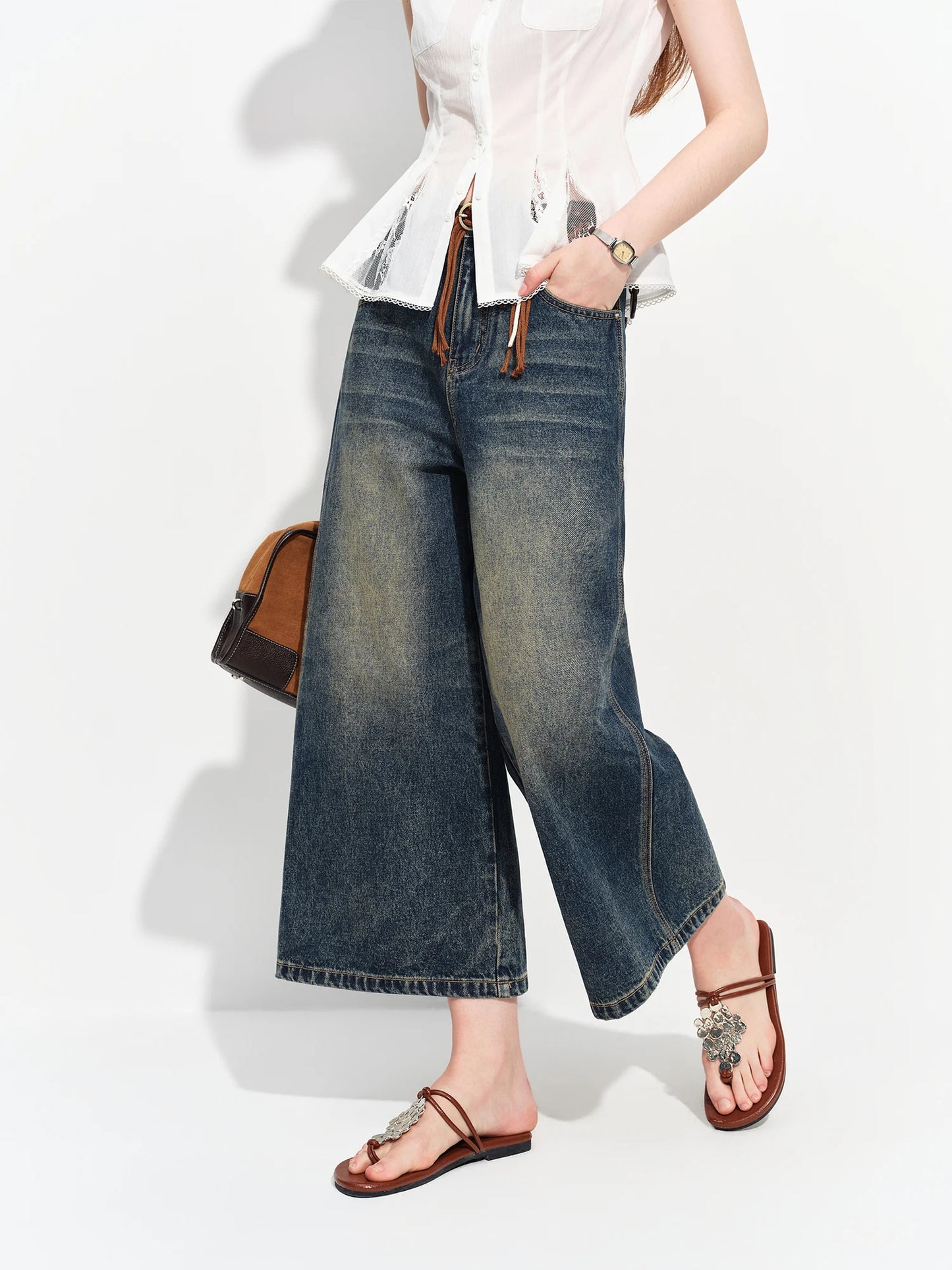 Vintage Wash Cropped Barrel Jeans