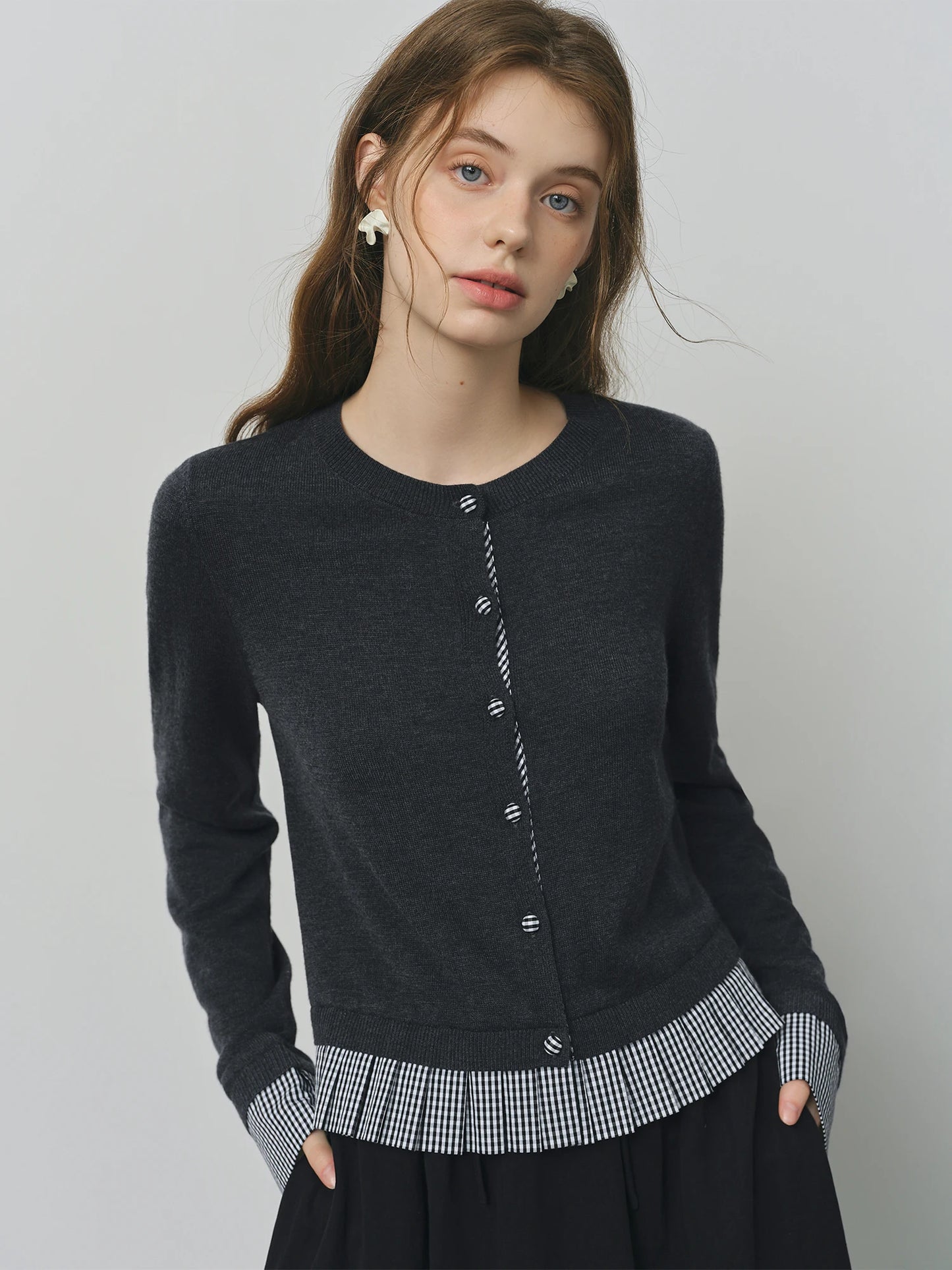 Black Plaid Hem Knit Cardigan