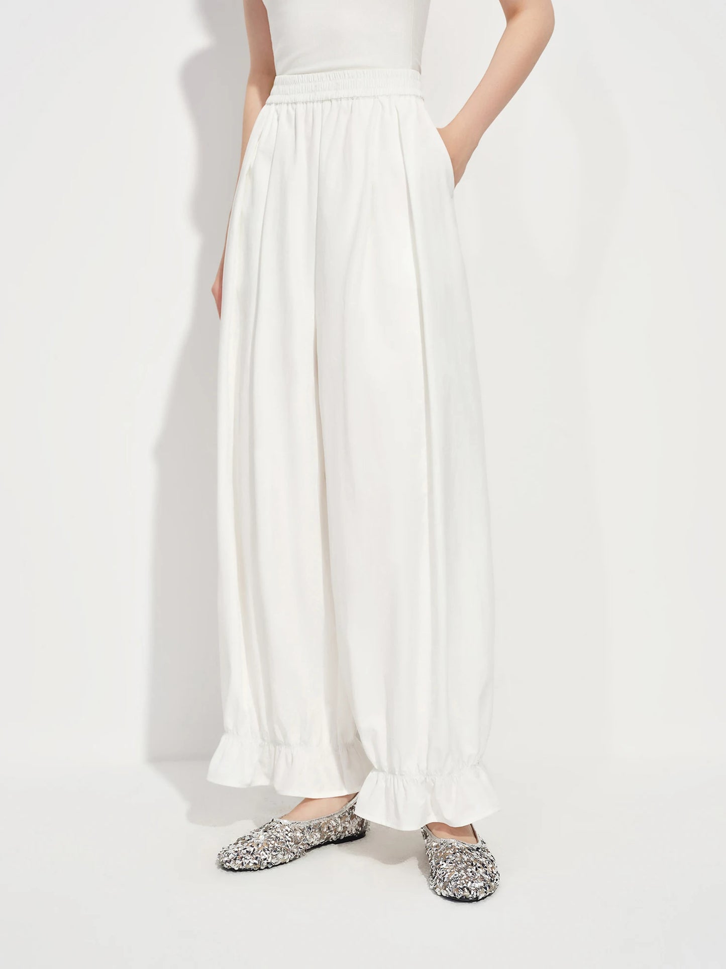 Black Pleated Balloon Pants