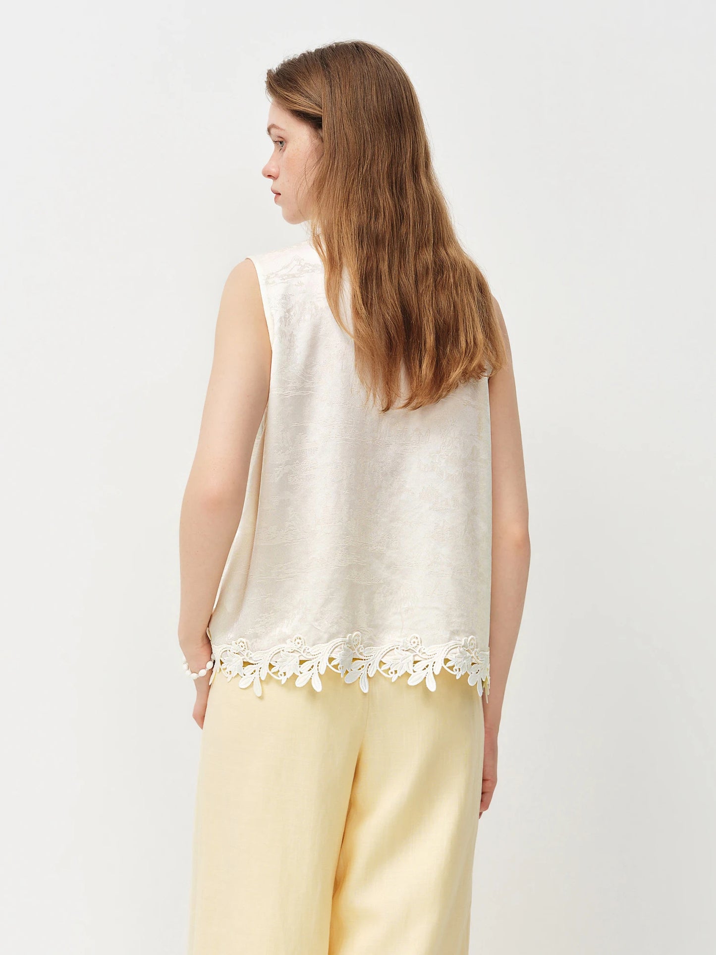 Ivory Lace Hem Sleeveless Blouse