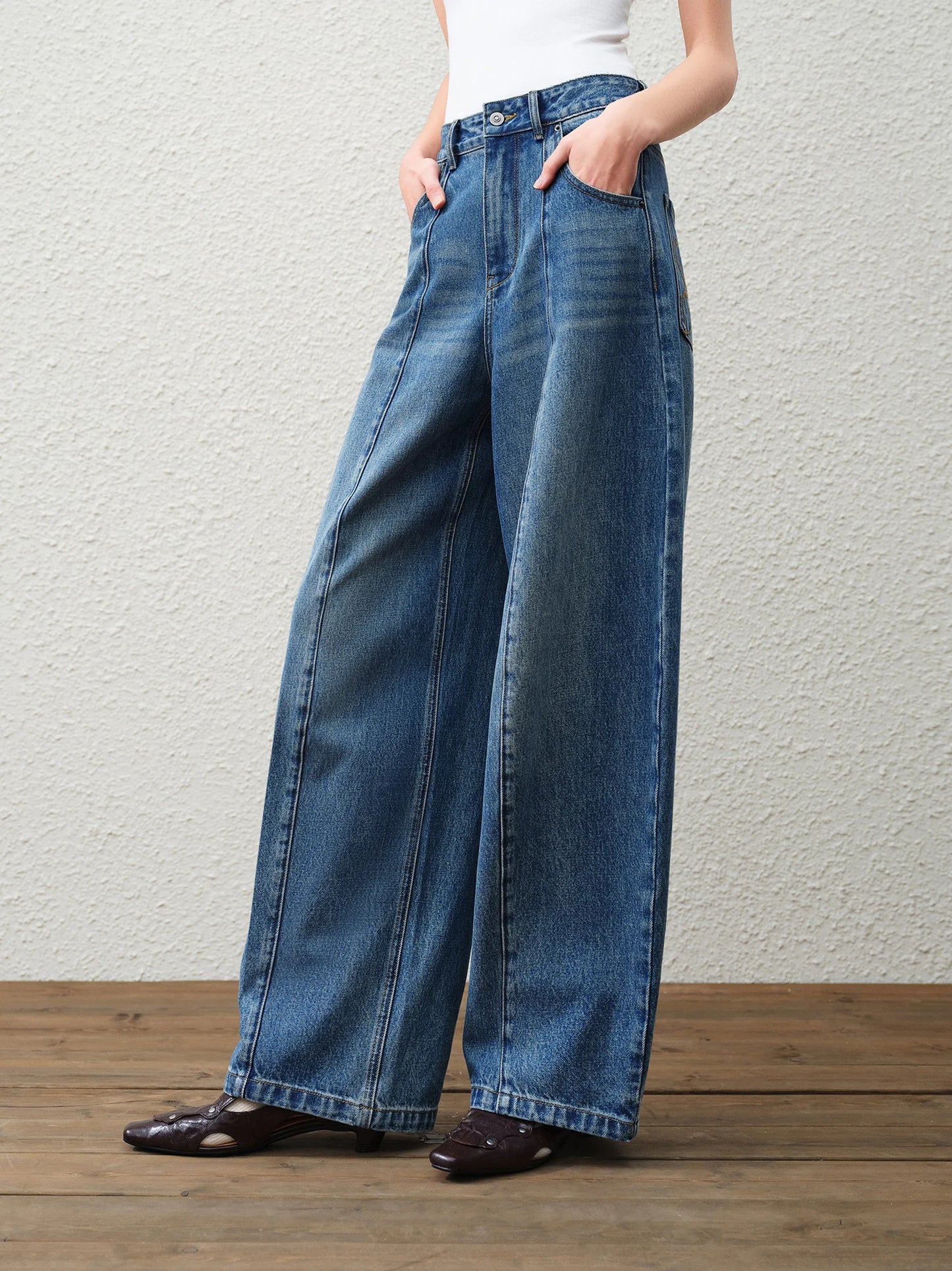 Medium Wash Barrel Leg Jeans