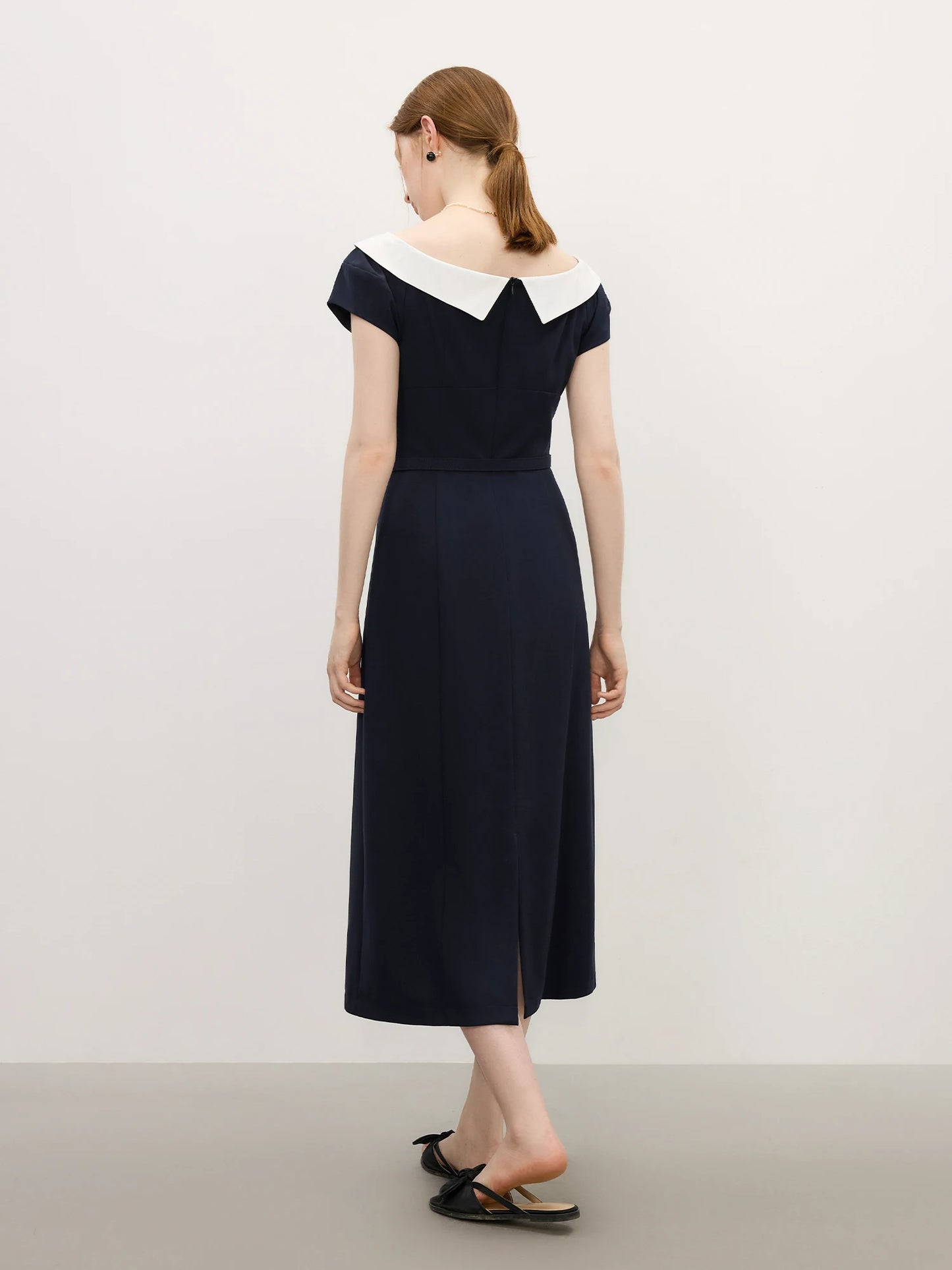 Navy Contrast Collar Midi Dress